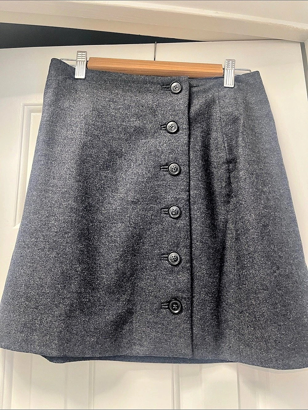 Banana Republic Gray Button-Front A-Line Skirt Like New